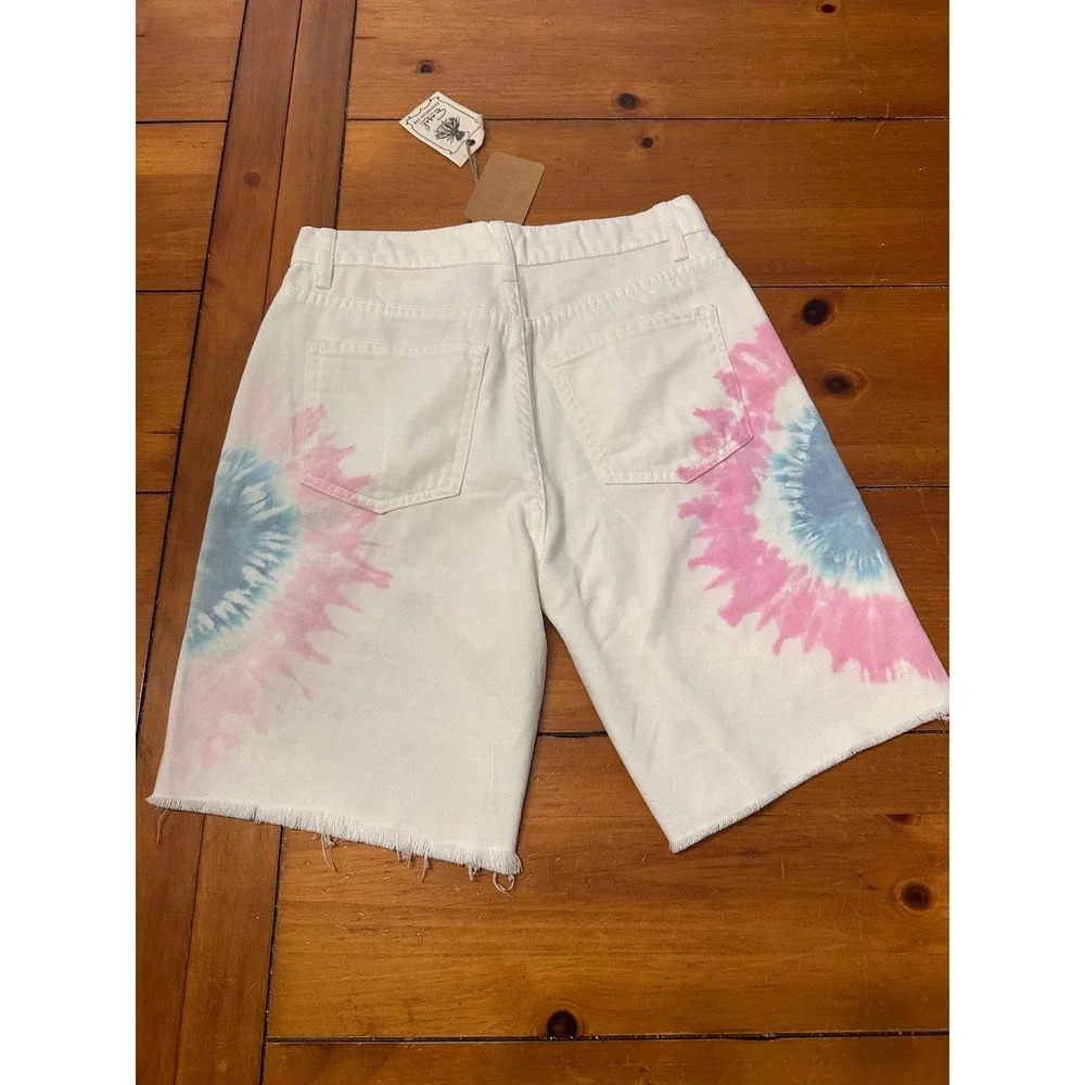 Easel Los Angeles White Tie Dye Sunburst Bermuda Denim Shorts Small NWT